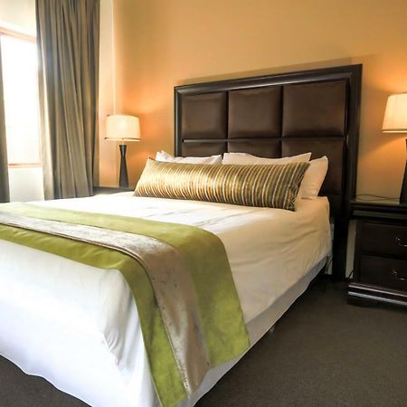 Westay Timessquare Apartments Sandton Eksteriør billede